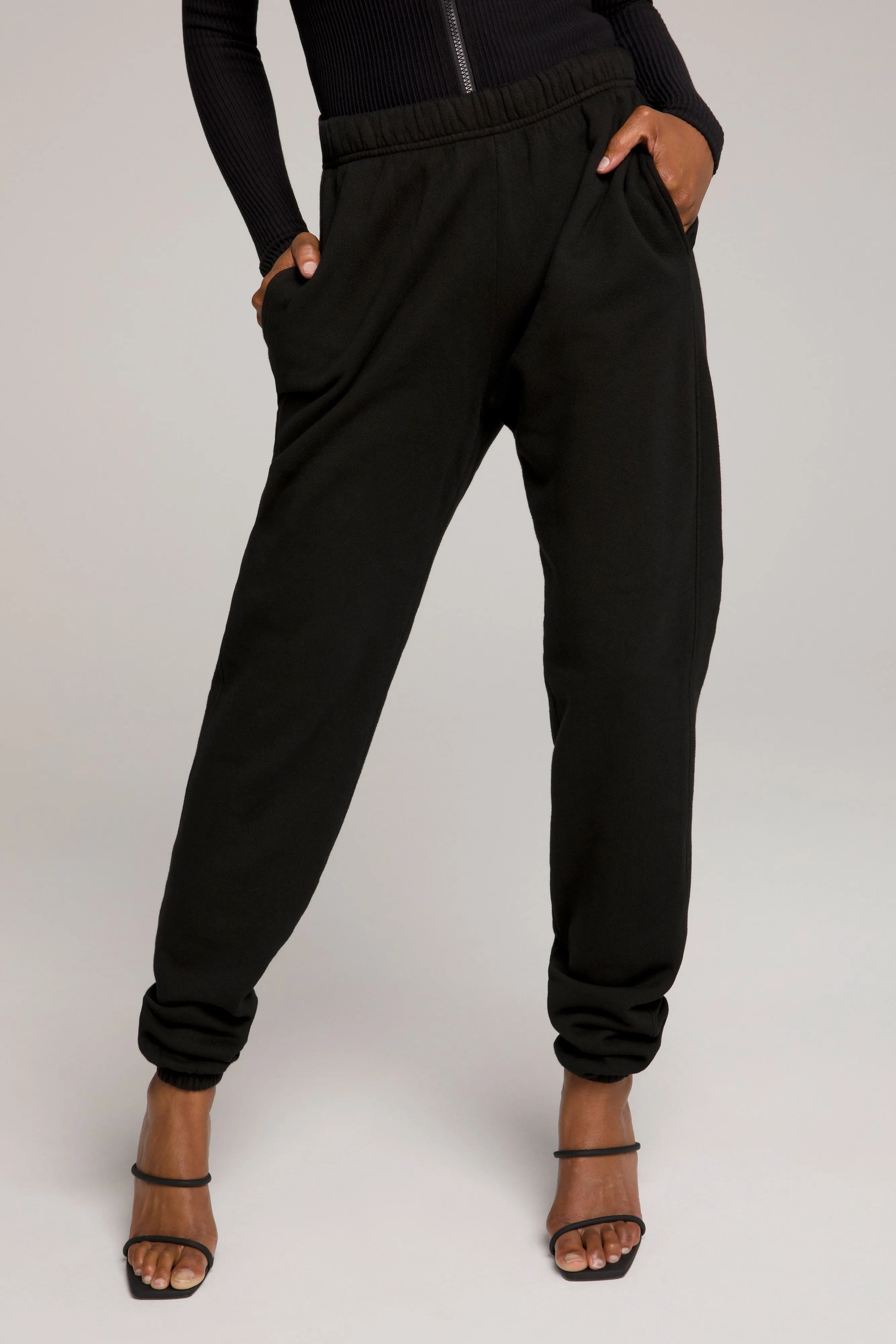 BOYFRIEND SWEATPANTS | BLACK001