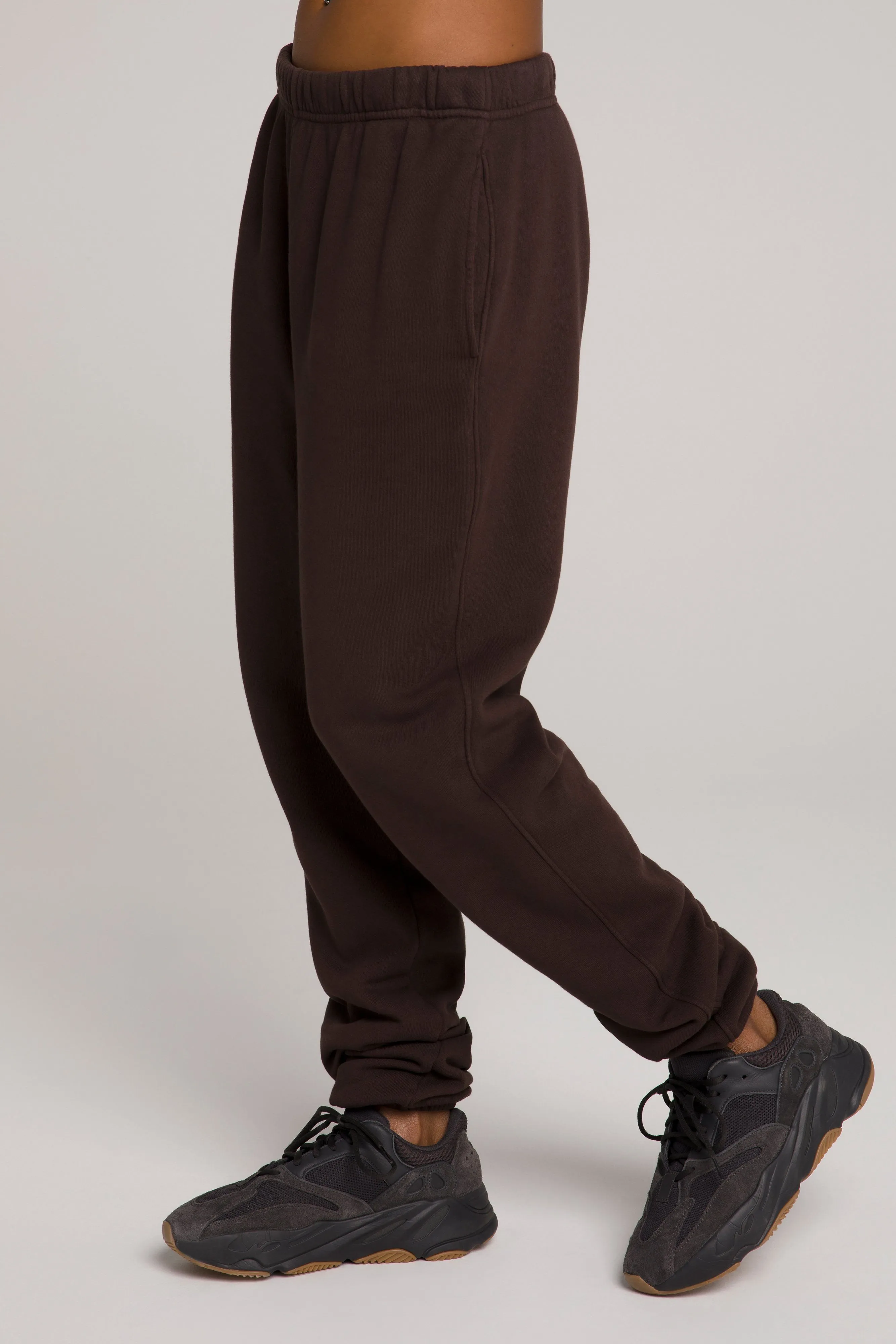 BOYFRIEND SWEATPANTS | COFFEE001