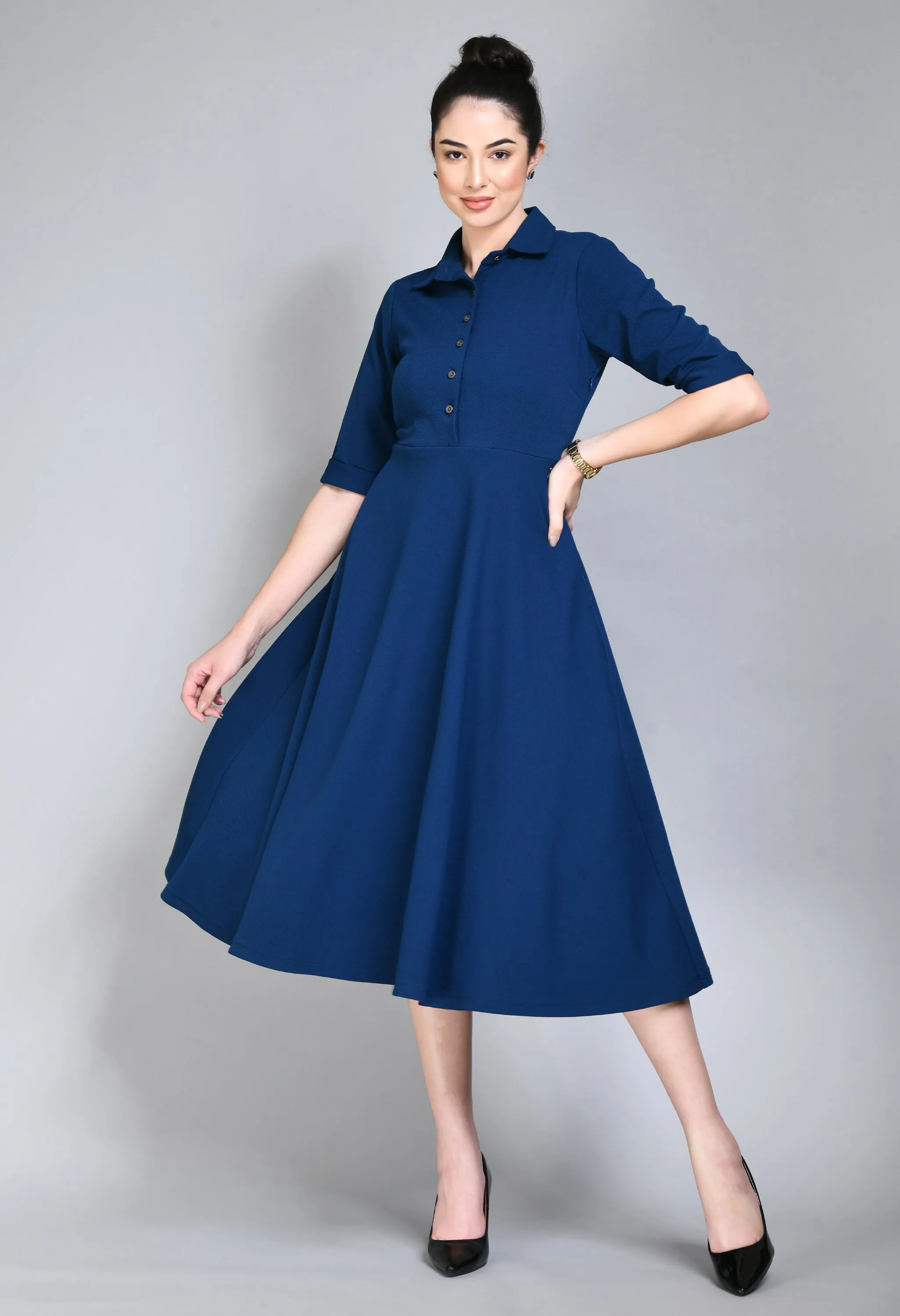 Exude Serenity Fit and Flared Shirt Midi Dress (Royal Blue)