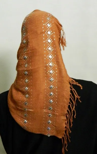 Maisa'a Shawl With Rhinestones and Studds