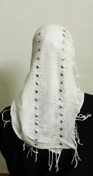 Maisa'a Shawl With Rhinestones and Studds