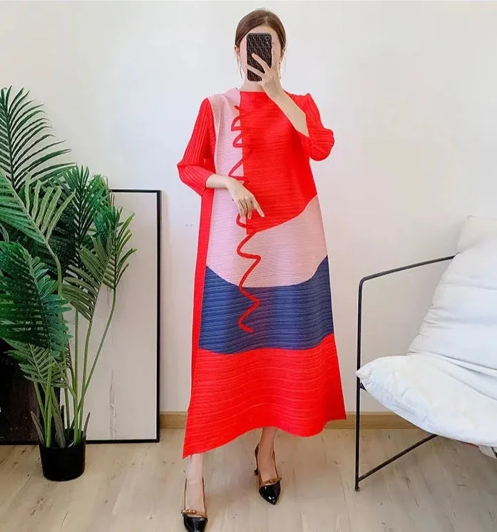 Miyake Pleated Color Block Three Quarter Sleeve Dress