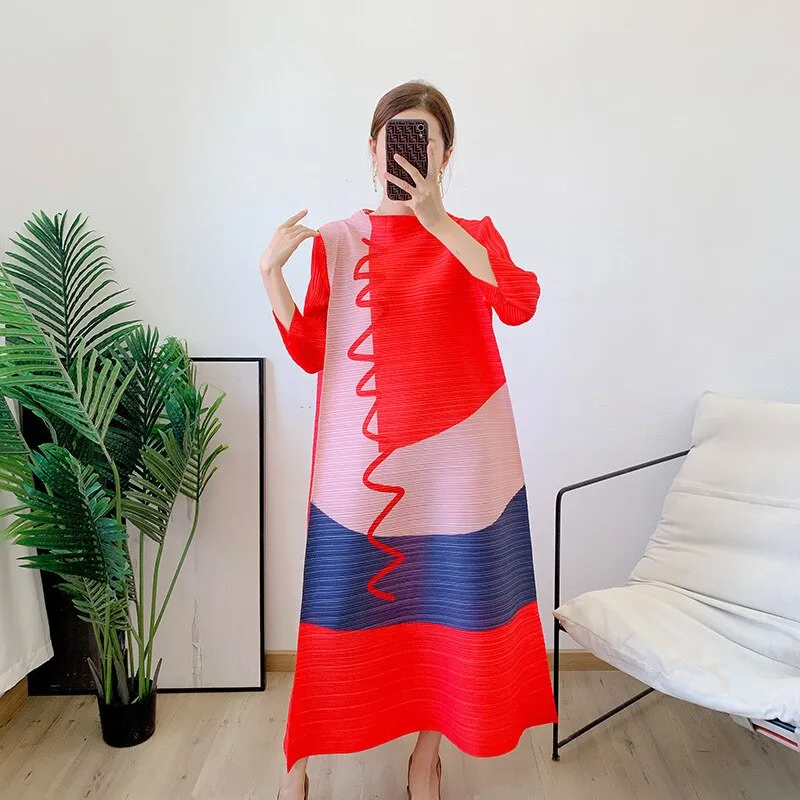 Miyake Pleated Color Block Three Quarter Sleeve Dress