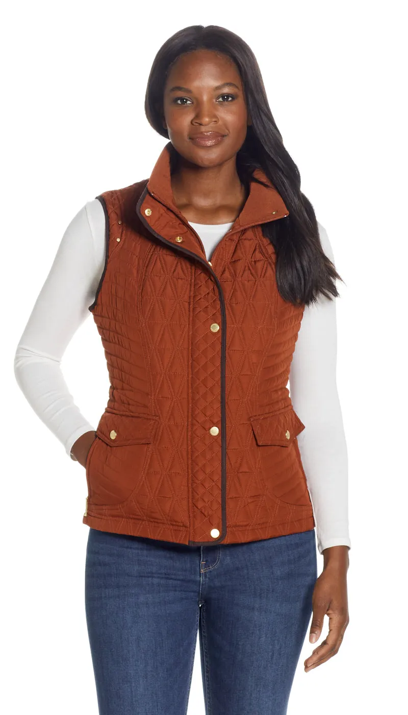 QUILTED VEST WITH COZY LINING AND FAUX SUEDE TRIM