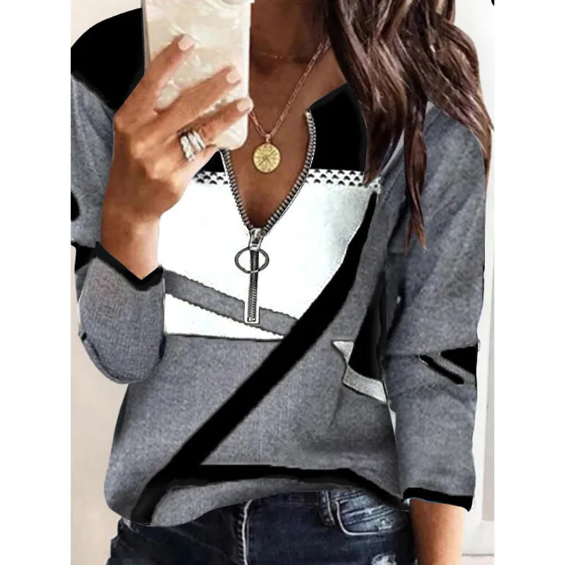 Ring Zipper V-Neck Color Patch Sweater